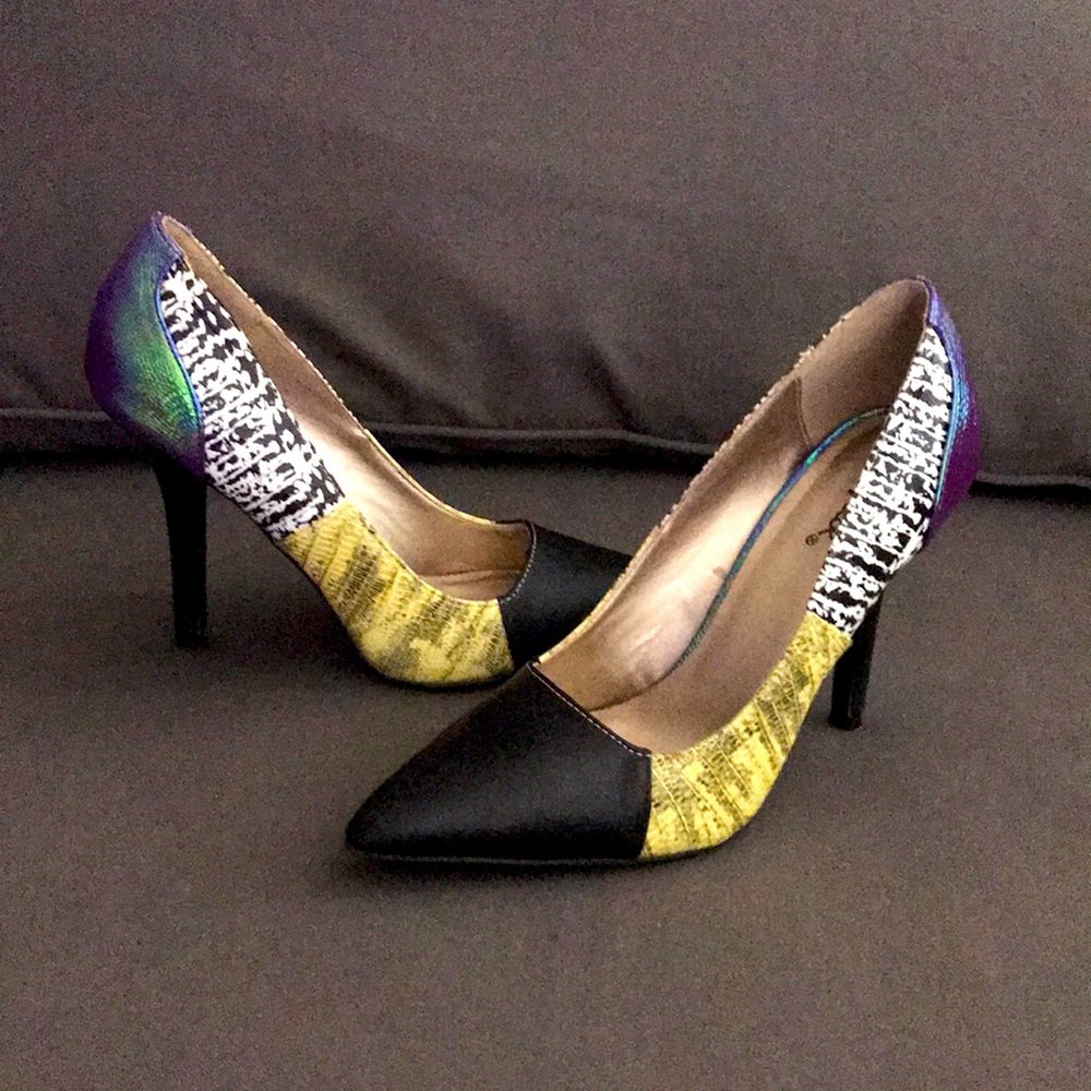 Qupid heels. Size 9, multi-color